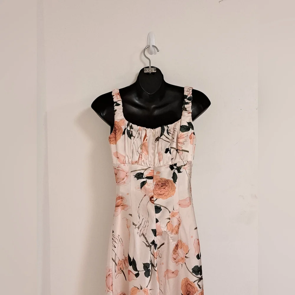 Floral Midi Dress in Cream and Pink - Picture 9 of 10